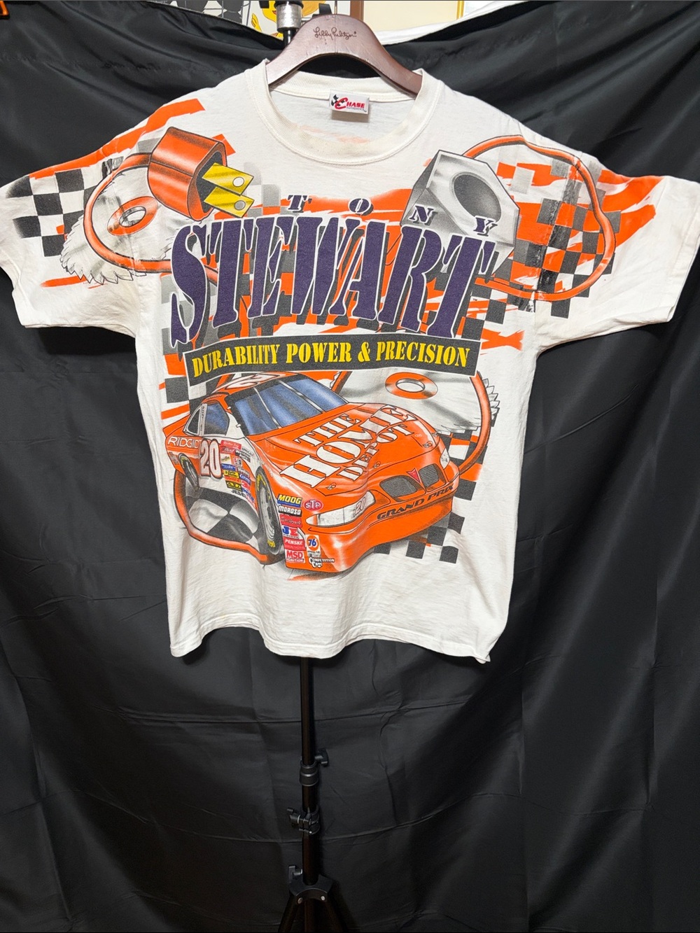 1999 Tony Stewart Chase Authentics Men’s T shirt in size L